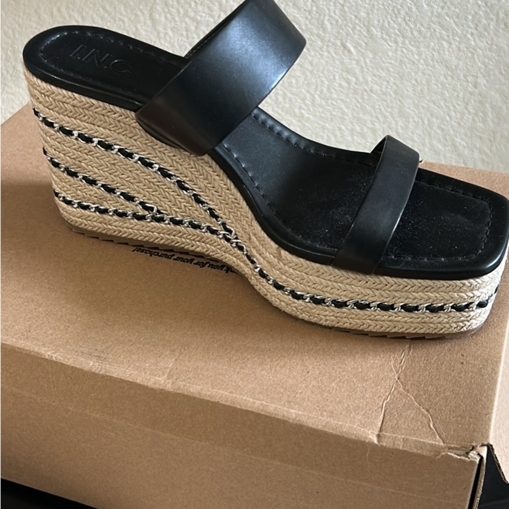 NIB INC Black Wedge Sandals 9.5